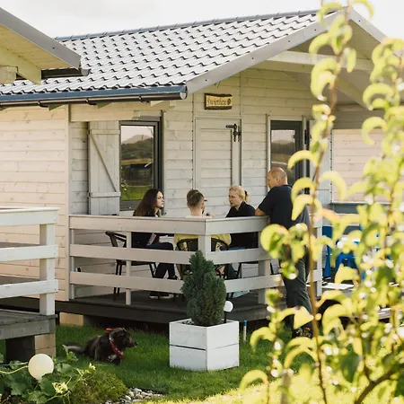 Malinowe Zacisze - żółty