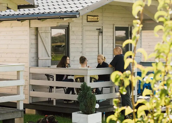 Malinowe Zacisze - Zolty